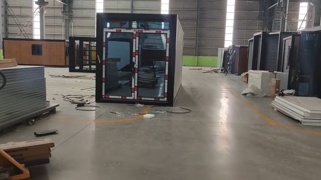 Portable Wing Expandable Cabin – Ideal Glamping Unit with Lower Shipping Fees
#LuxuryGlamping #MobileGlampingHouse #TourismHousing #ExpandableLodge #PrefabCabin